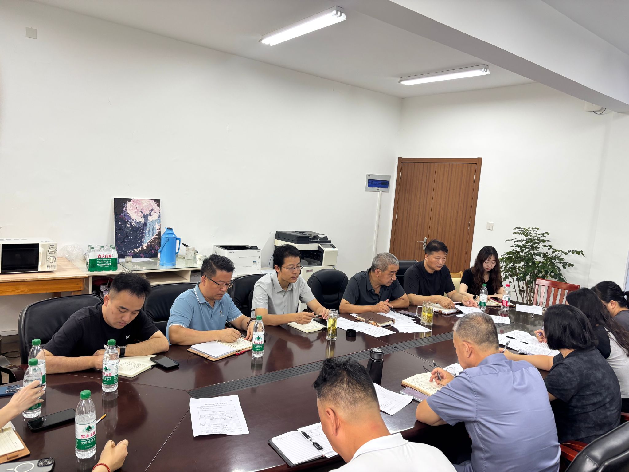 校园物业事业部（修缮服务中心）召开2026年度暑期工程第一次工作例会
